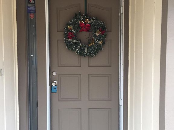 3rd image of 8430 Ambleside Ct