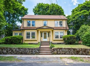 121 Bellevue Rd, Watertown, MA 02472