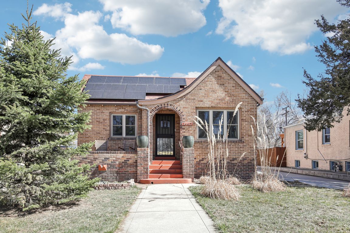 Eudora St-001.jpg