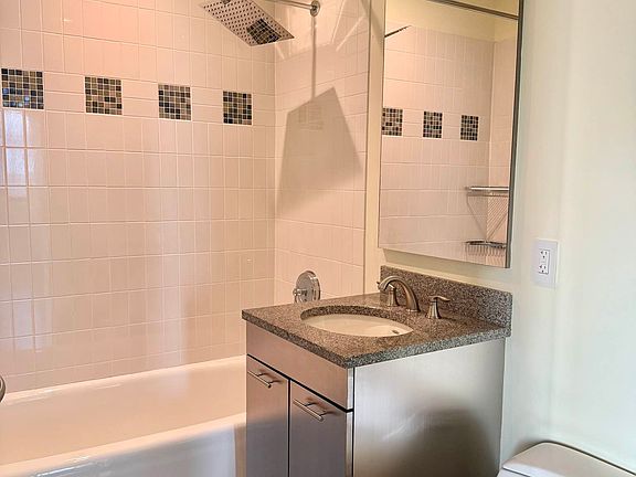 5th image of 230 Ashland Pl APT 26D