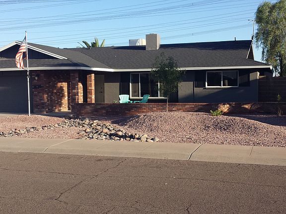 2nd image of 1149 E Diamond Dr