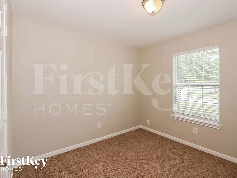 4506 Nueces River Loop — Photo 11
