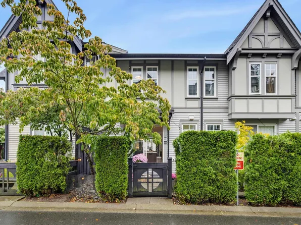 1320 Riley St #58, Coquitlam, BC V3E 0J4