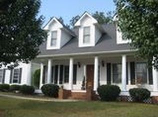 700 Baskins Cir, Winder, GA 30680