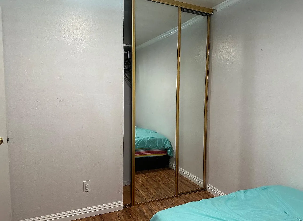 420 Roading Dr — Photo 2
