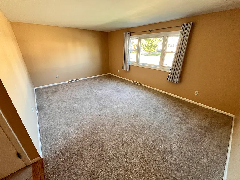 51 N Seine Dr #1 — Photo 14