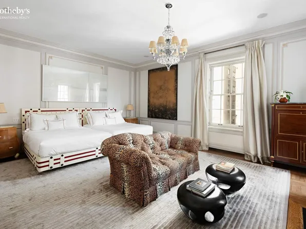 4 East 66th Street image 10 of 15