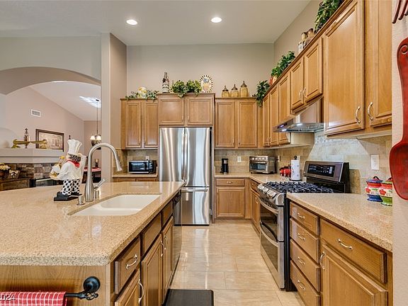 4th image of 2021 Armadale Dr