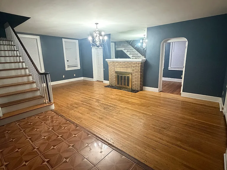 74 Union Ave — Photo 3