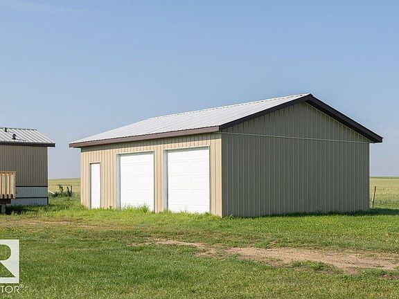 4th image of 26417 Township Road 582
