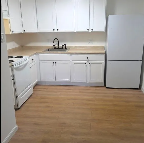 185 Loudon Rd #8 — Photo 8