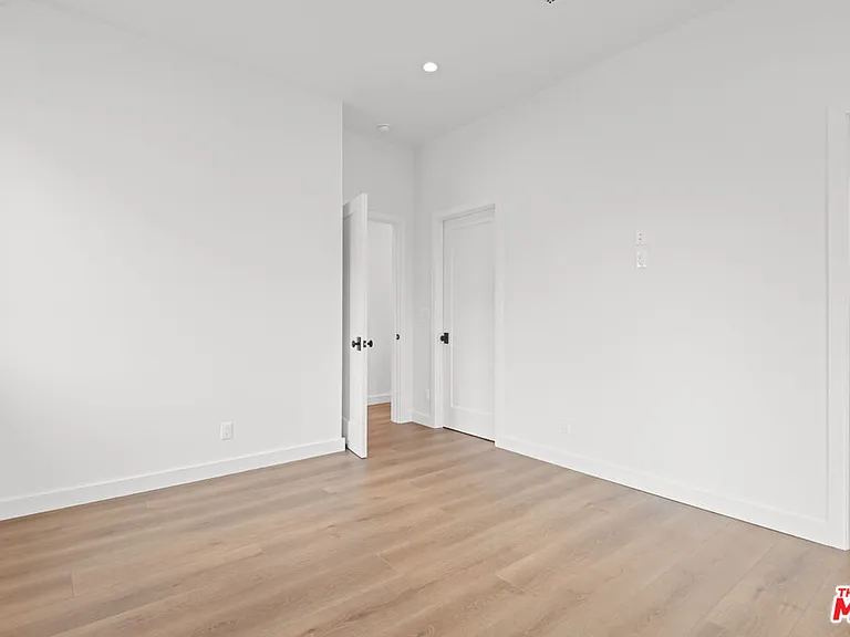 930 Lincoln Blvd #B — Photo 33
