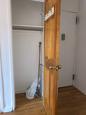 Rented by Bond New York | media 17