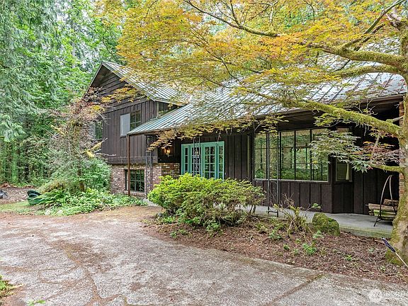 3rd image of 16035 266th Avenue SE