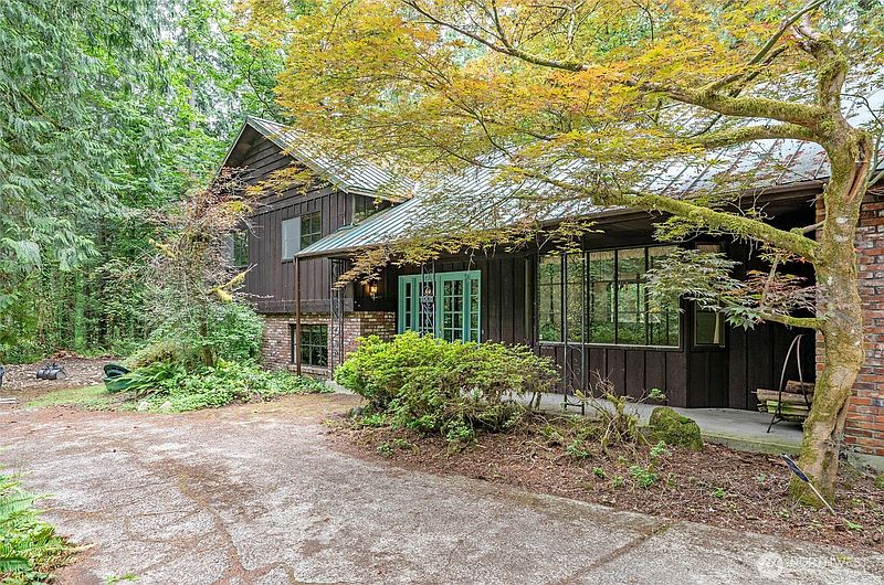 3rd image of 16035 266th Avenue SE
