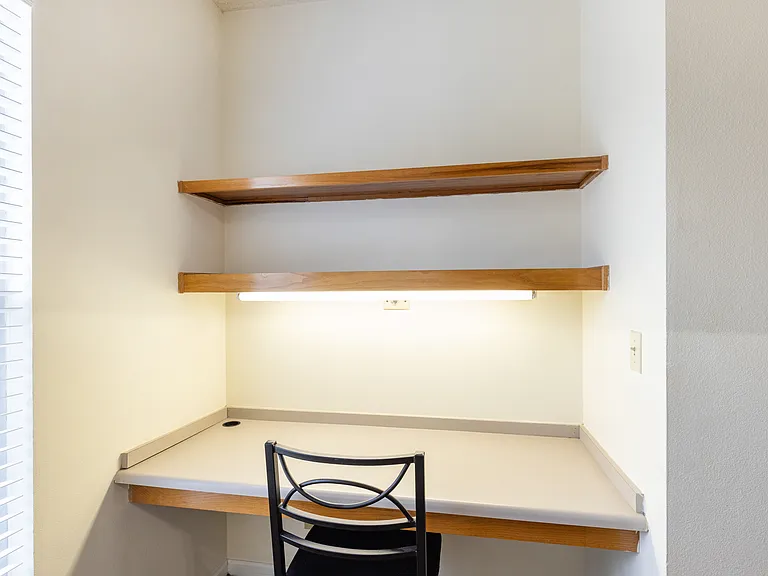 Cape Trails Apartments — Photo 37