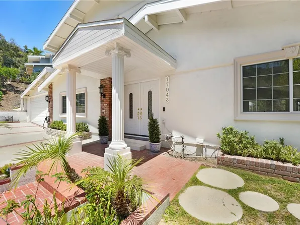17043 Empanada Pl, Encino, CA 91436
