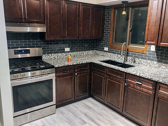 3rd image of 2600 E Goodrich Ave APT 6