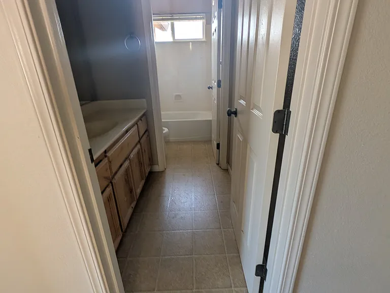 1563 Loon Lake St — Photo 10