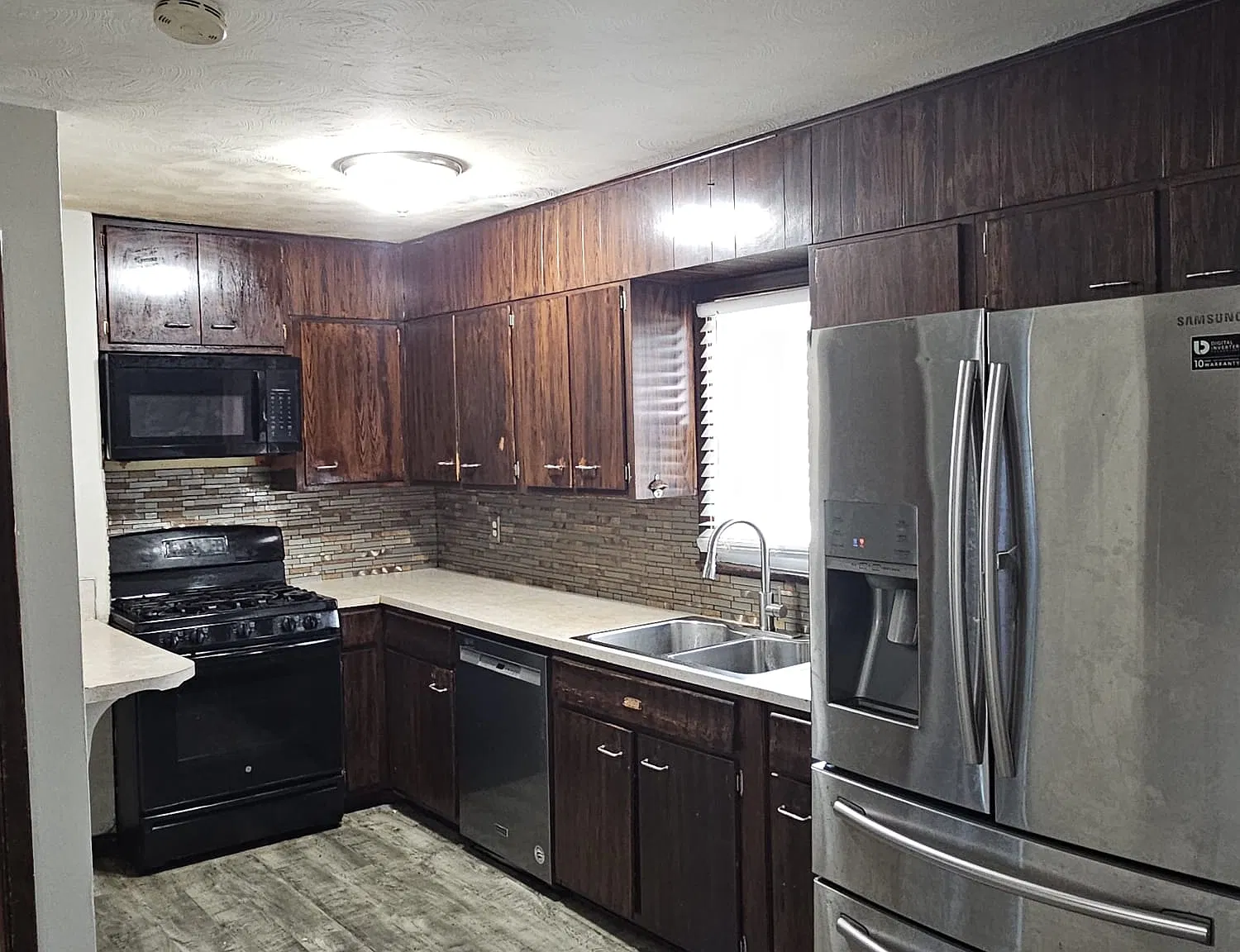 4 bed, 1542 sqft, $2,300 — Photo 4