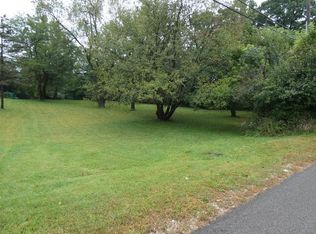 803 Three Oaks Rd, Cary, IL 60013