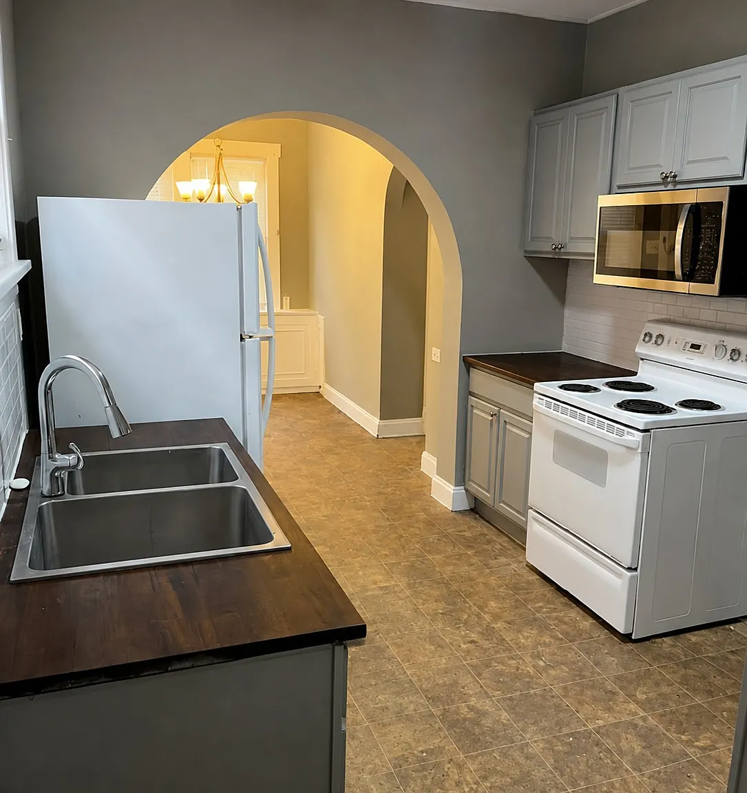 2 bed, $1,350 — Photo 4