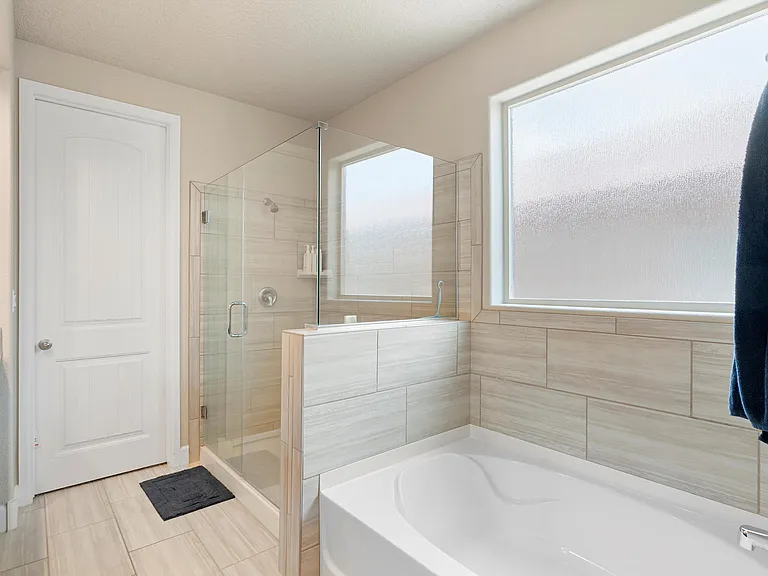 4453 Skyline Loop NE — Photo 7