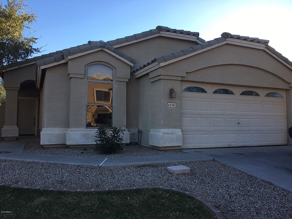 1st image of 43785 W Cahill Dr