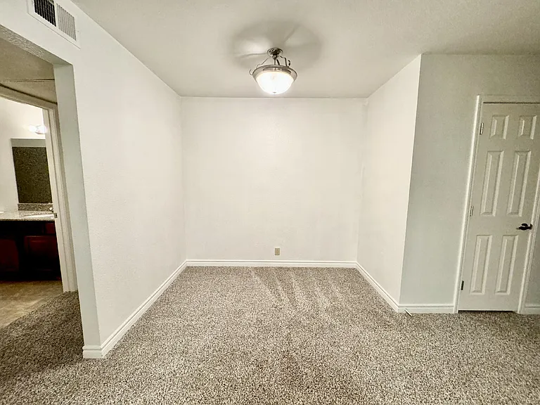 5000 Indian River Dr #484 — Photo 13