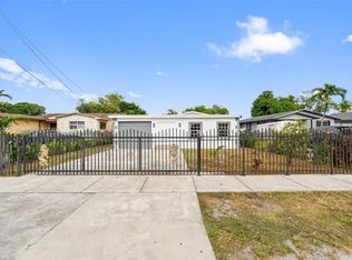 5407 SW 20th St, West Park, FL 33023