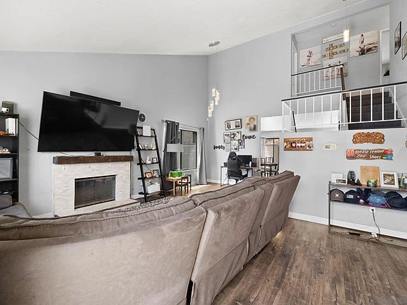 2nd image of 3104 Camino Aleta
