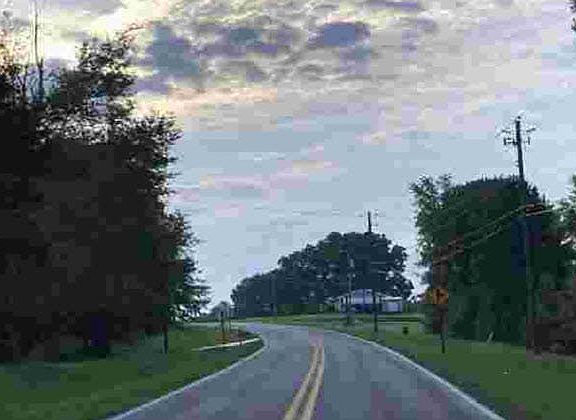 3rd image of 380 Glass Bridge Rd