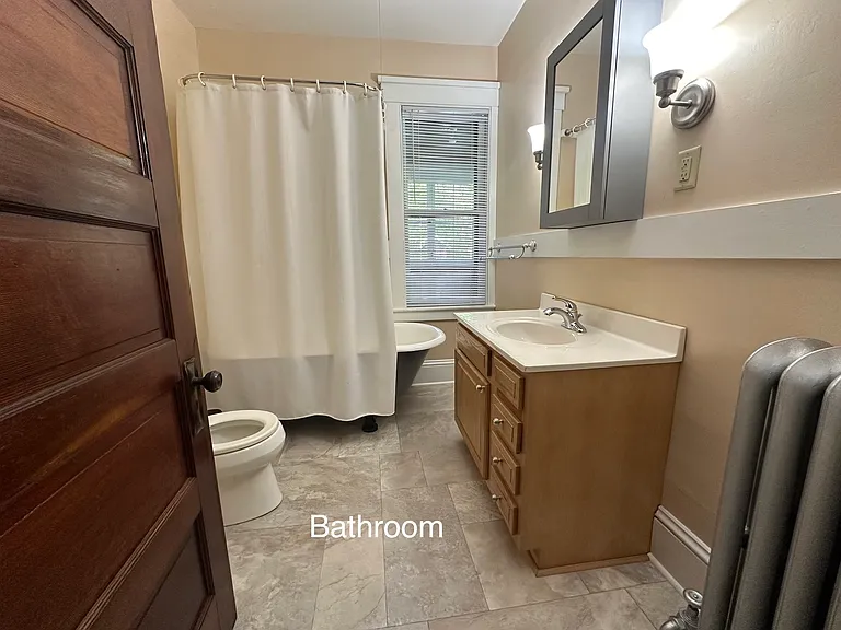 263 Silver St — Photo 8