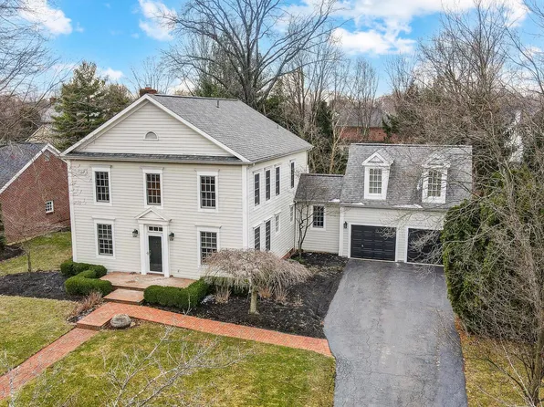 5939 Upper Bremo Ln, New Albany, OH 43054