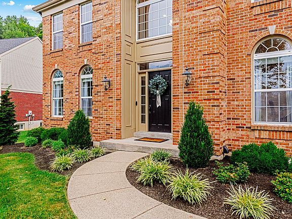 3rd image of 4253 English Oaks Ct