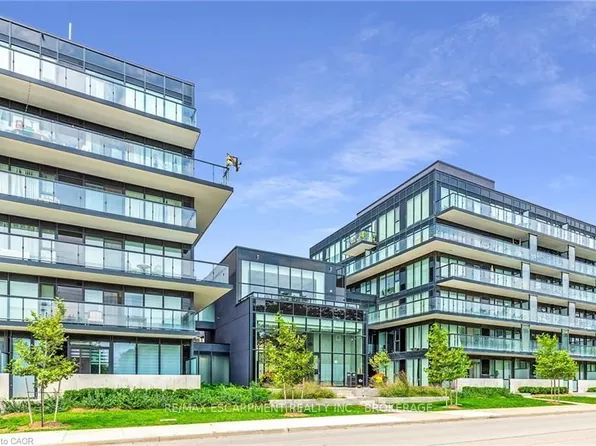 1119 Cooke Blvd N, Burlington, ON