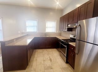 196 Bay 7th St #2, Brooklyn, NY