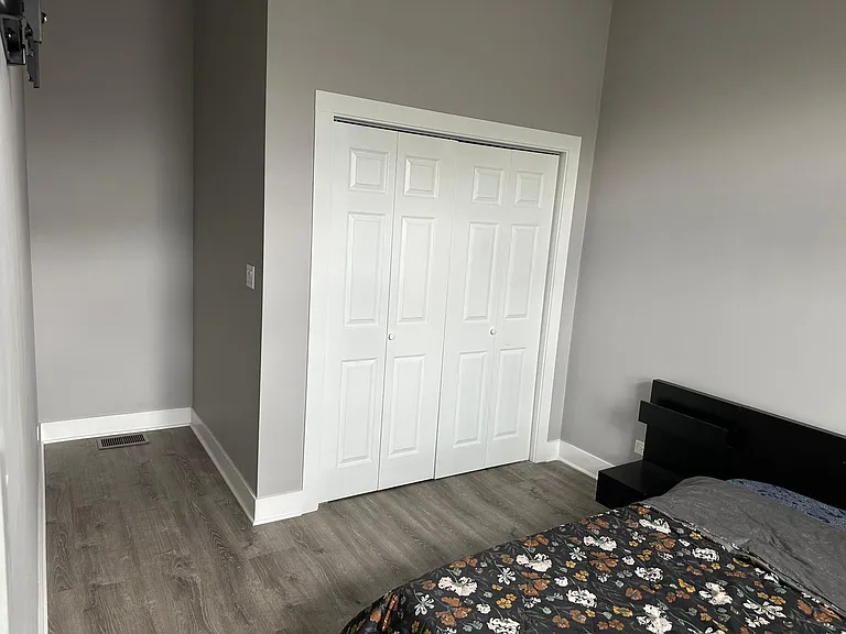 109 N Oak Park Ave #3S — Photo 17