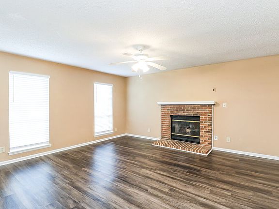5th image of 8307 Houndstooth Dr
