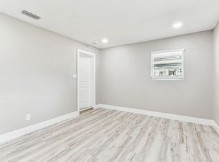 5 W Spanish Main St, Tampa, FL 33609