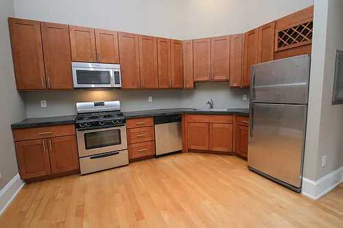 815 Sansom St #A Photo 1