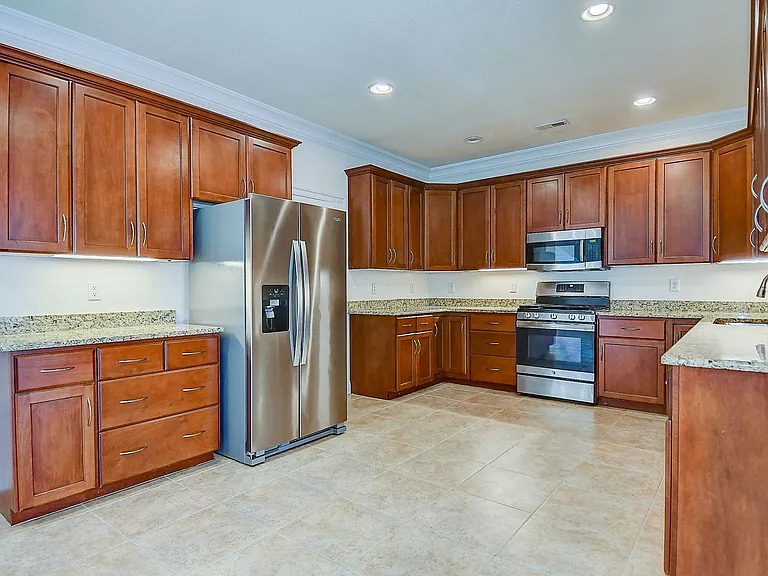 2224 W Berrie Cir — Photo 20