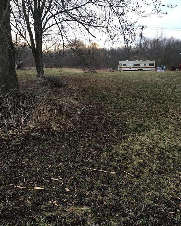 1st image of 440 N Trent Rd