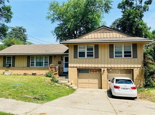 3814 NE 51st Ter, Kansas City, MO 64119