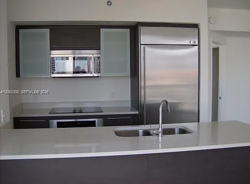 500 Brickell East Condo — Photo 4
