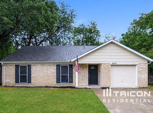 3802 Wooddale Ct, Grand Prairie, TX 75052