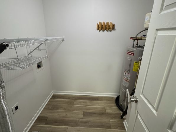 9812 Legends Creek Dr APT 205