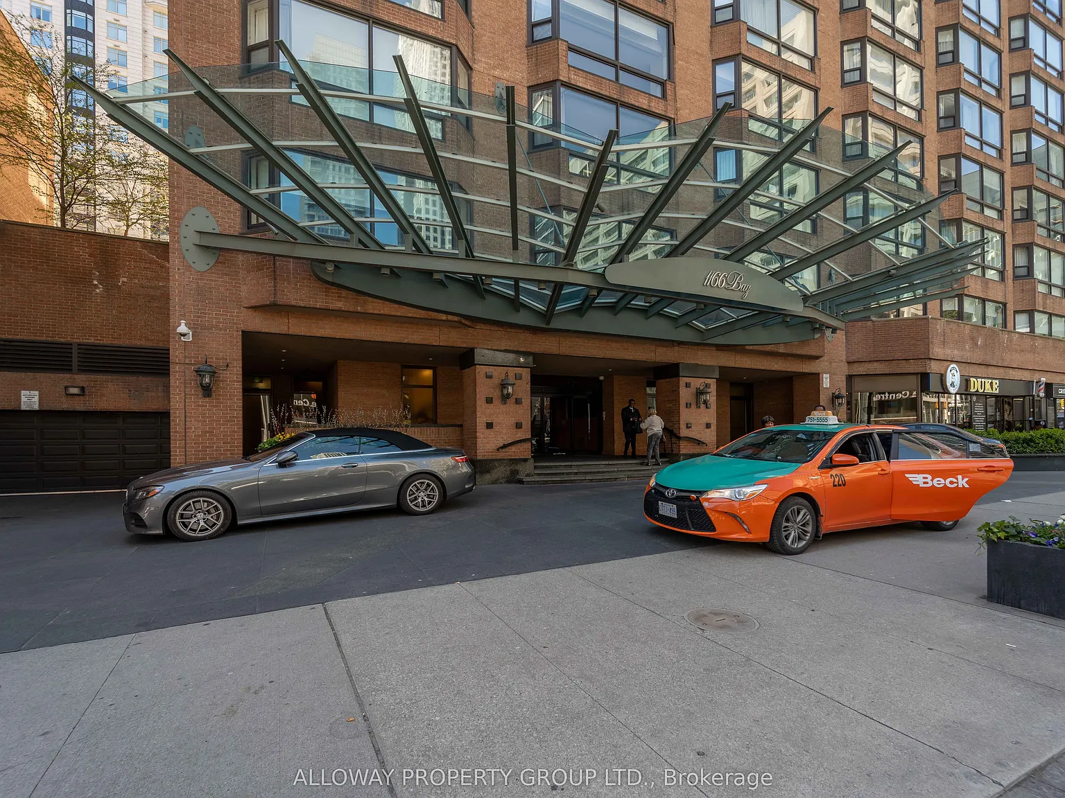 3 bed, $6,750 — Photo 2