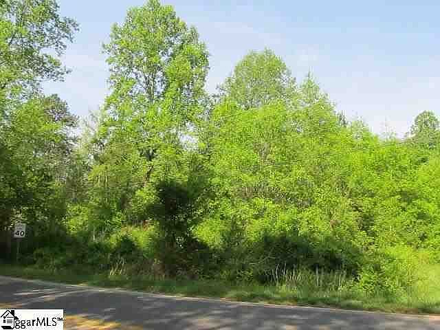 2nd image of 22556 White Horse Rd