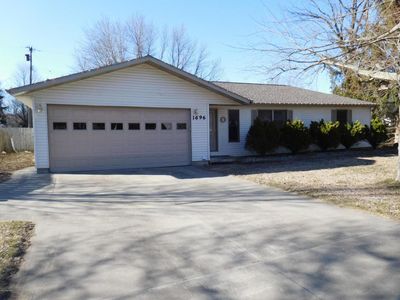 1696 Main St, Holland, MI, 49424